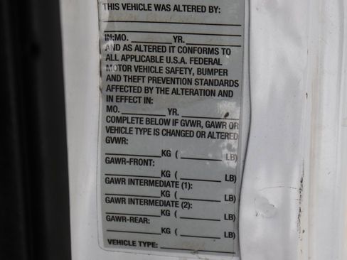 Used 2014 Chevrolet Express 2500 image 42