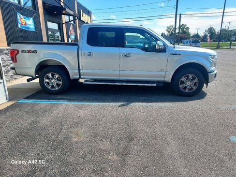 Used 2017 Ford F150 Lariat AWD/4WD image 3