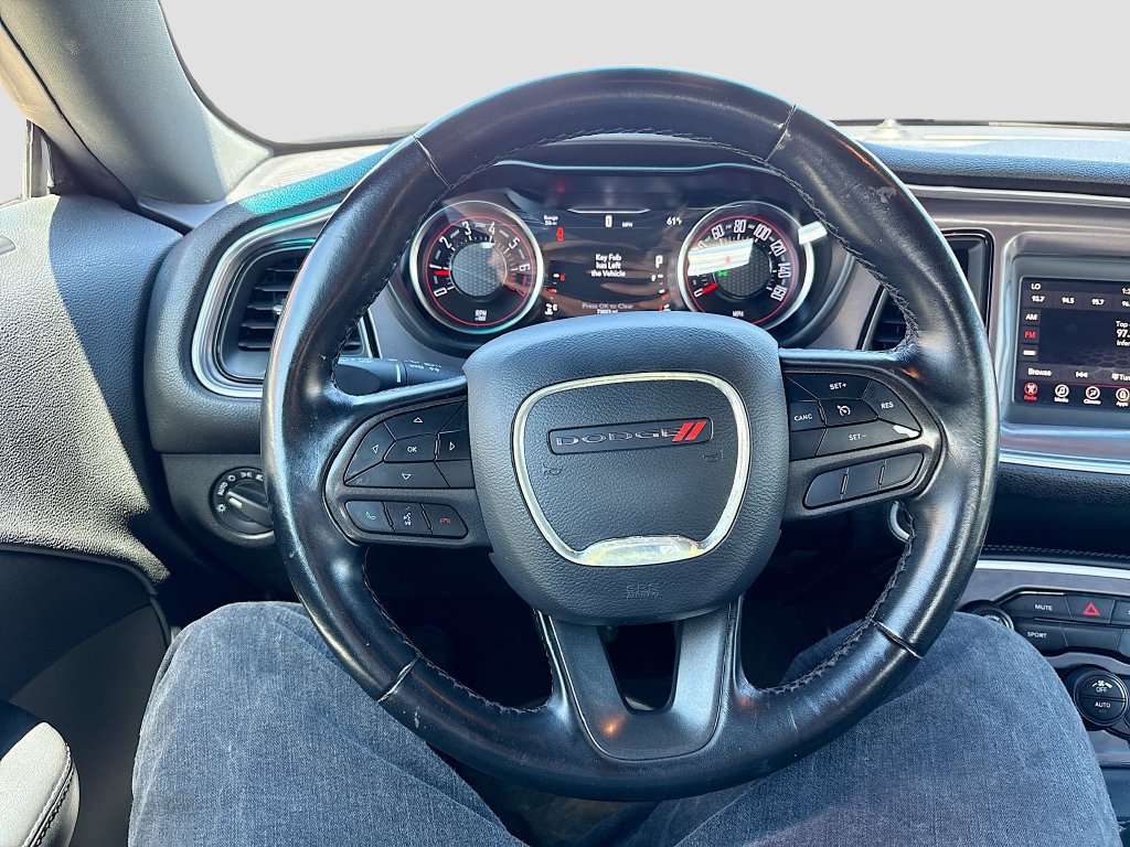 Used 2021 Dodge Challenger SXT RWD image 11