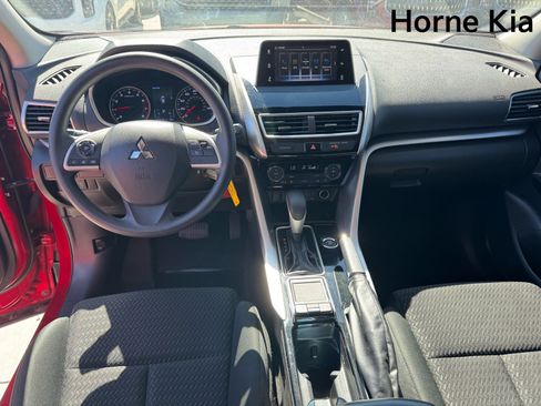 Used 2019 Mitsubishi Eclipse Cross AWD image 14