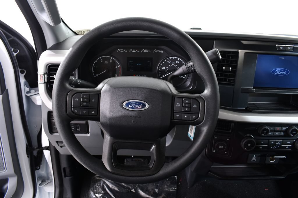 New 2026 Ford F250 XL w/ STX Appearance Package AWD/4WD image 7
