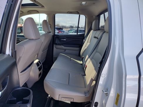 Used 2023 Honda Ridgeline RTL-E image 10