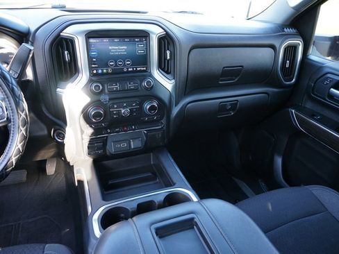 Used 2021 Chevrolet Silverado 2500 LT w/ Convenience Package image 21