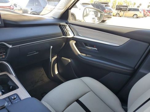 New 2026 MAZDA CX-90 3.3 Turbo w/ Preferred Package image 8