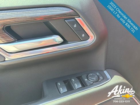 Used 2023 Chevrolet Silverado 1500 LT w/ Protection Package AWD/4WD image 18