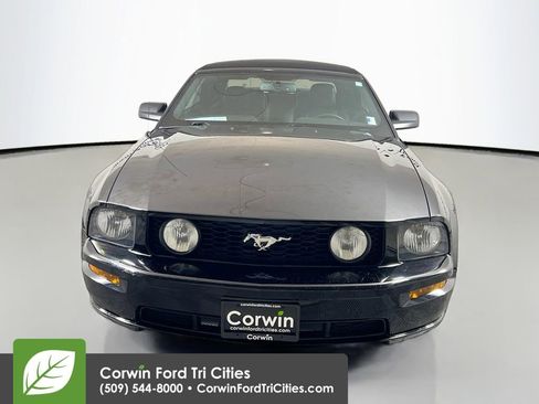 Used 2008 Ford Mustang GT image 4