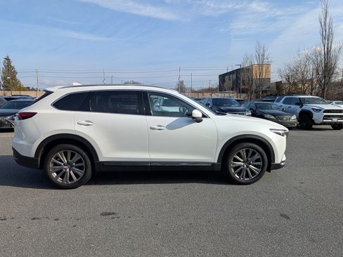 Used 2021 MAZDA CX-9 Signature image 2