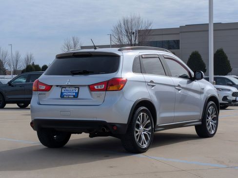 Used 2016 Mitsubishi Outlander Sport SEL image 6