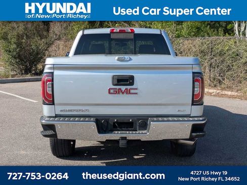 Used 2017 GMC Sierra 1500 SLT w/ SLT Premium Package image 4