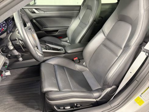 Certified 2020 Porsche 911 Carrera 4S AWD/4WD image 5