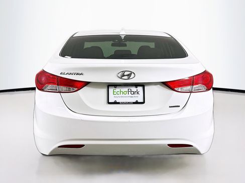 Used 2011 Hyundai Elantra Limited FWD image 7
