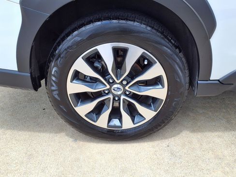 Certified 2024 Subaru Outback Limited AWD/4WD image 27