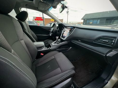 Used 2021 Subaru Outback Premium image 28