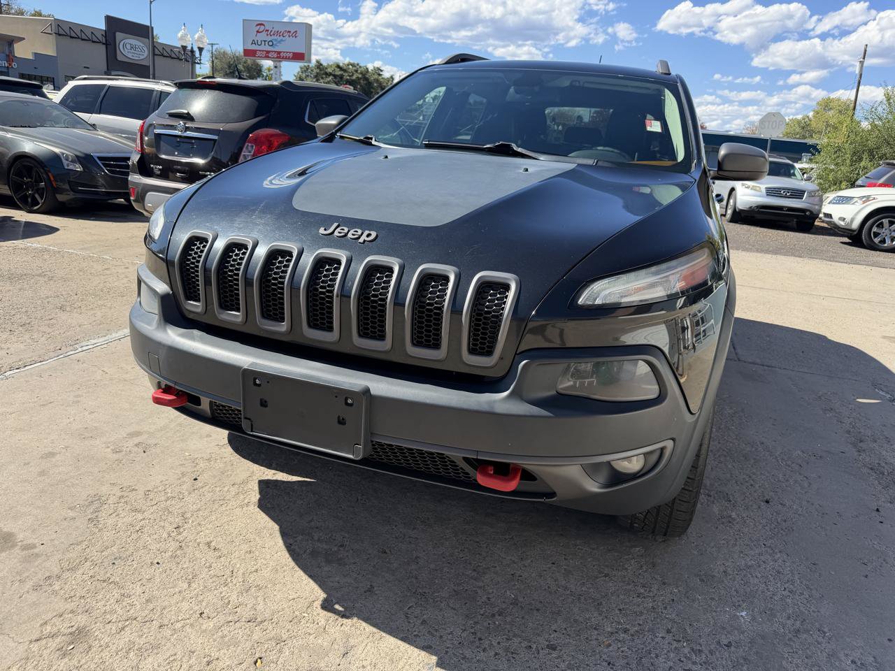 Used 2016 Jeep Cherokee Trailhawk w/ Cold Weather Group AWD/4WD image 3