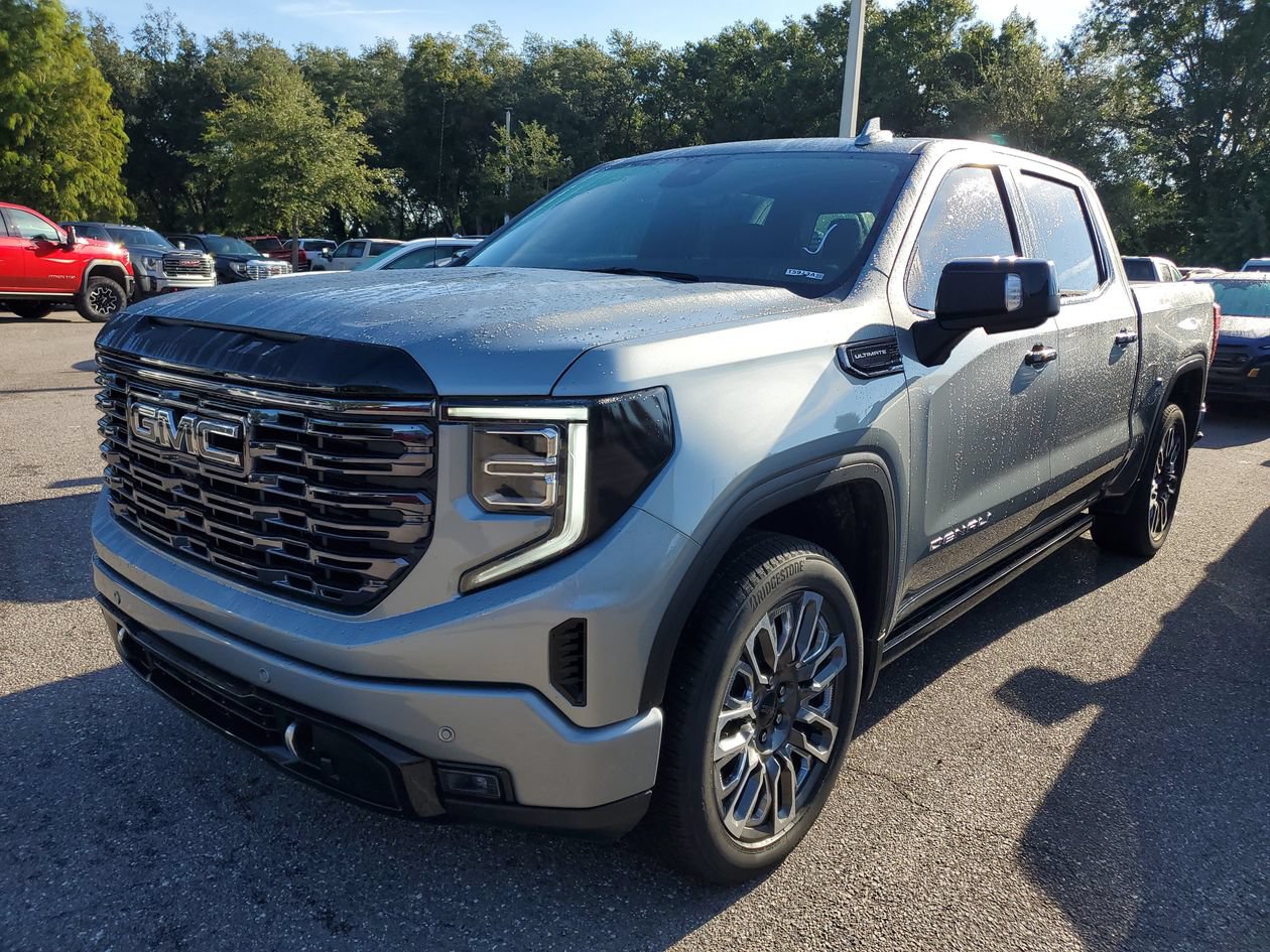 Used 2026 GMC Sierra 1500 Denali Ultimate AWD/4WD image 2