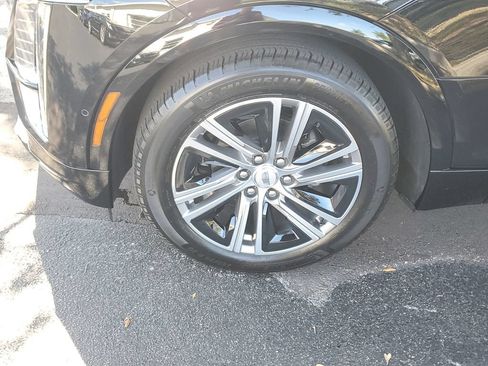 Certified 2024 Cadillac Lyriq Luxury RWD image 11