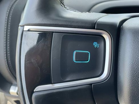 Certified 2025 Ford Expedition Platinum image 9