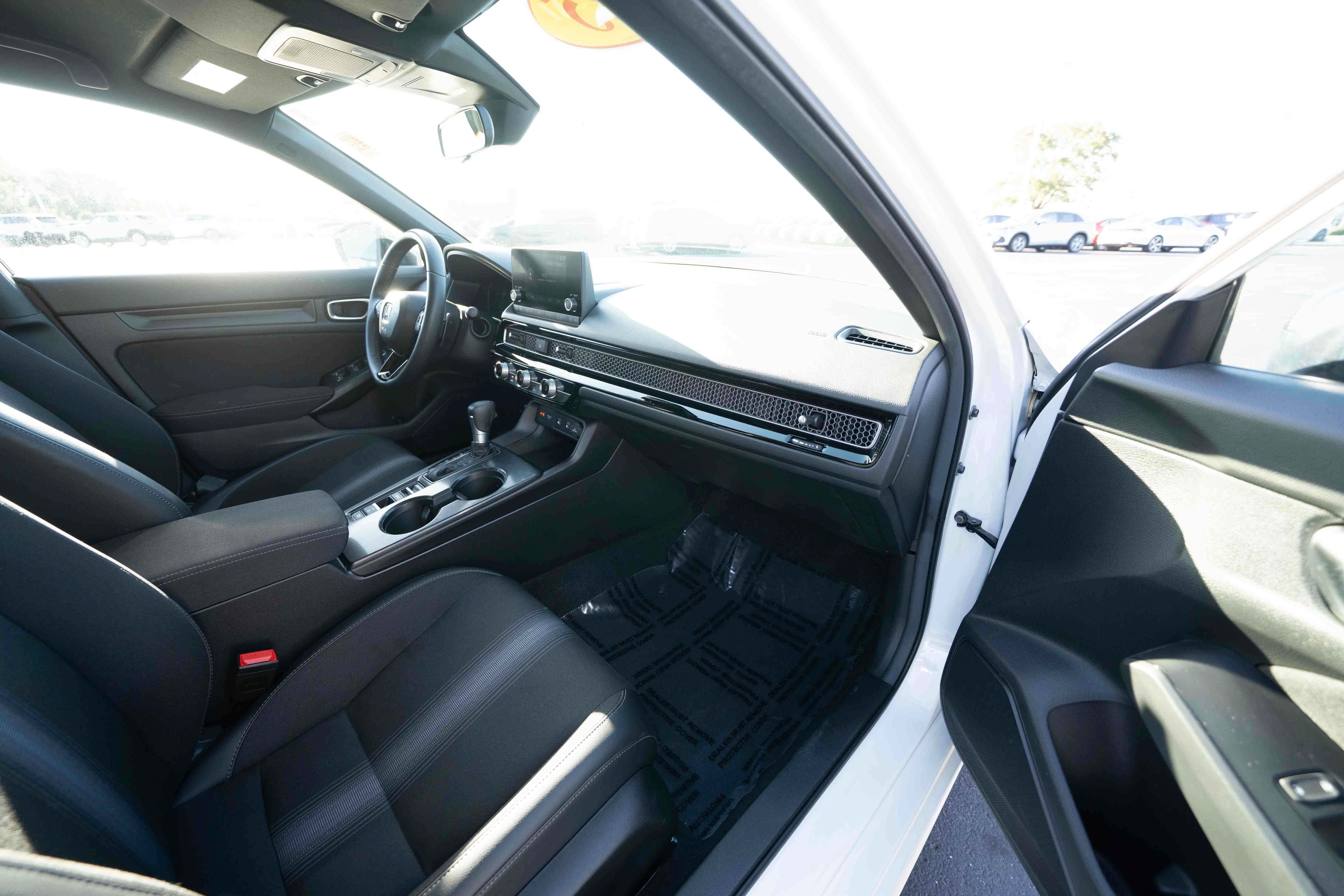 Certified 2025 Honda Civic Sport image 25
