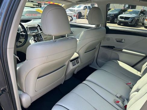 Used 2015 Toyota Venza XLE w/ XLE Premium Package FWD image 14