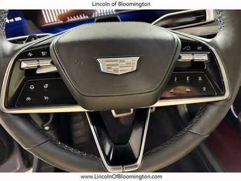 Used 2025 Cadillac Lyriq Luxury w/ Nappa Leather Package AWD/4WD image 18