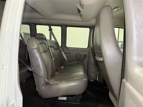 Used 2014 Chevrolet Express 2500 LS image 19