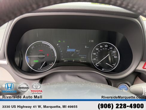 Used 2024 Toyota Sienna Limited AWD/4WD image 16