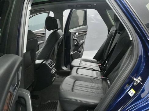 Used 2019 Audi Q5 2.0T Premium Plus w/ Premium Plus Package image 10
