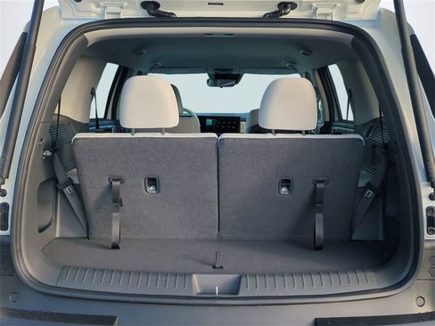 New 2026 Hyundai Santa Fe SE image 14