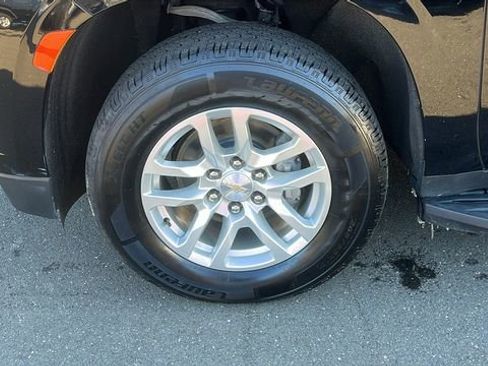 Used 2023 Chevrolet Tahoe LT w/ Luxury Package image 8