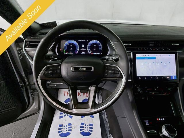 Used 2024 Jeep Grand Cherokee L Limited AWD/4WD image 11