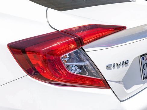 Used 2018 Honda Civic LX image 12