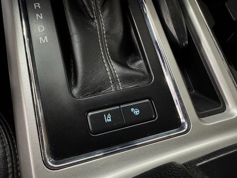 Used 2020 Ford F150 Lariat w/ Equipment Group 502A Luxury AWD/4WD image 22