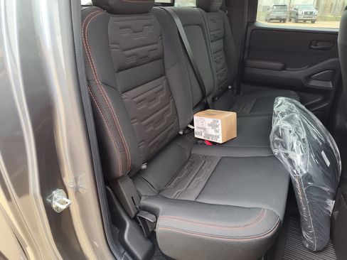 New 2026 Nissan Frontier Pro-X image 13