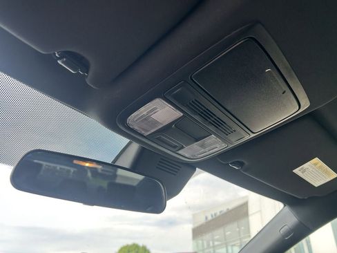 Used 2022 Honda Accord Sport image 22