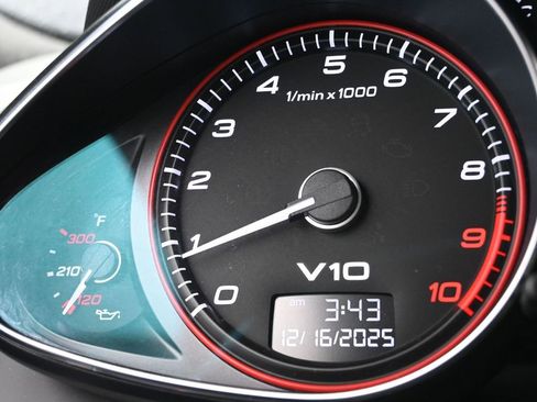 Used 2010 Audi R8 V10 image 47