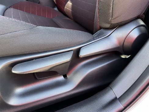 Used 2023 Toyota Corolla SE image 23