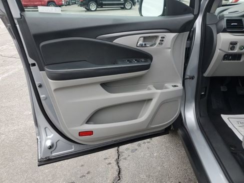 Used 2022 Honda Pilot Special Edition image 13