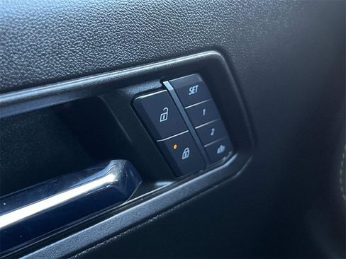 Certified 2024 Chevrolet Colorado ZR2 w/ ZR2 Convenience Package III image 25