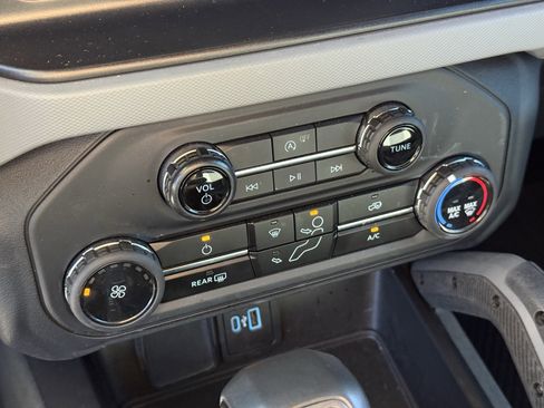 Used 2023 Ford Bronco Big Bend image 22