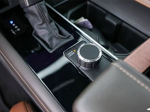 Used 2024 Toyota Tundra 1794 Edition image 32