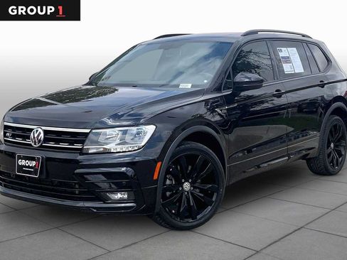 Used 2021 Volkswagen Tiguan SE R-Line FWD image 1