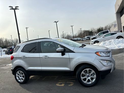 Certified 2021 Ford EcoSport SE image 3