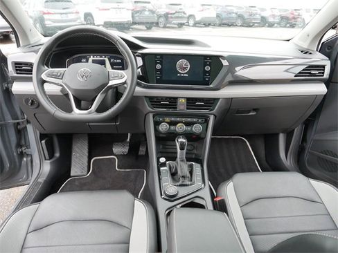 Certified 2023 Volkswagen Taos SEL image 22