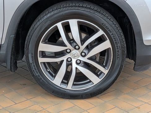 Used 2018 Honda Pilot Elite image 10