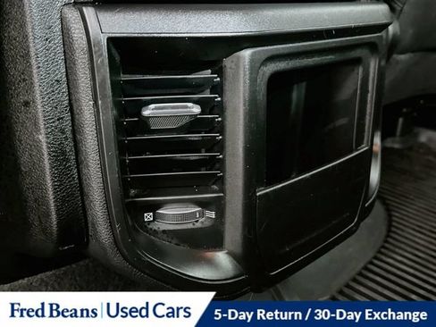 Used 2022 RAM 1500 Big Horn AWD/4WD image 29