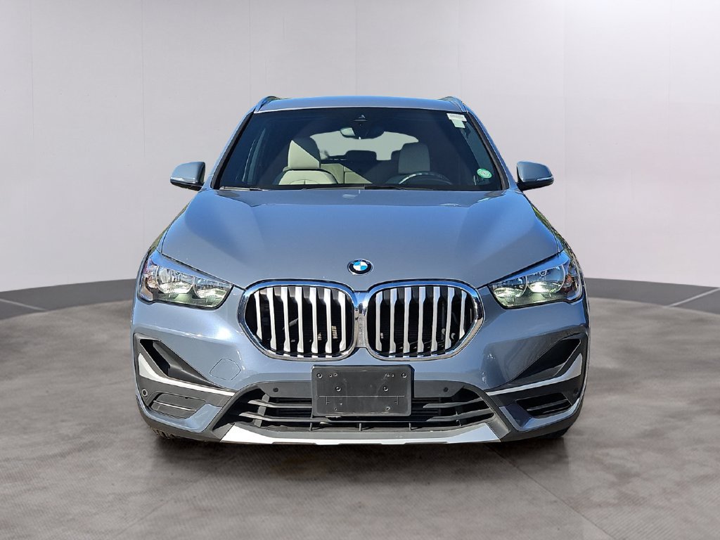 Used 2022 BMW X1 xDrive28i AWD/4WD image 2