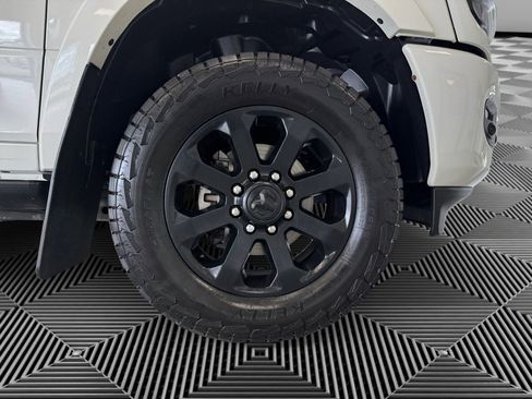 Used 2020 RAM 3500 Laramie AWD/4WD image 10