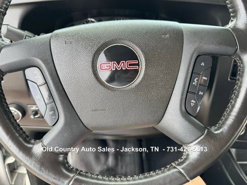 Used 2020 GMC Savana 2500 w/ Communications Package image 25
