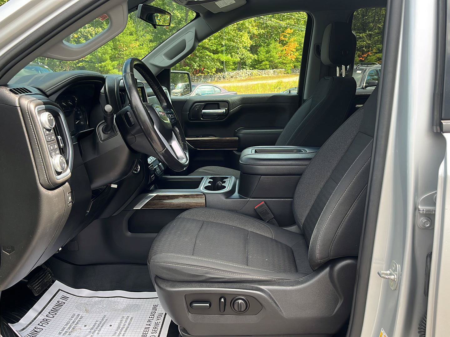Certified 2020 GMC Sierra 1500 Elevation w/ Elevation Value Package AWD/4WD image 9