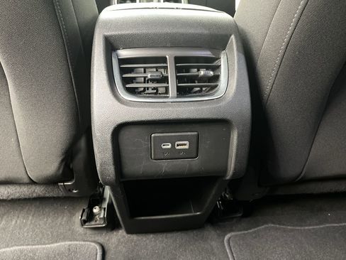 Used 2019 Chevrolet Blazer LT image 11